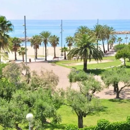 Litoral Costa Dorada - Olimpic Bajo *